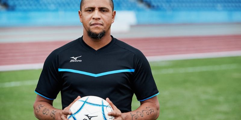 Roberto Carlos là cầu thủ tài ba, huyền thoại bóng đá Brazil